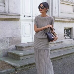 New Massimo Dutti pleated top and skirt set